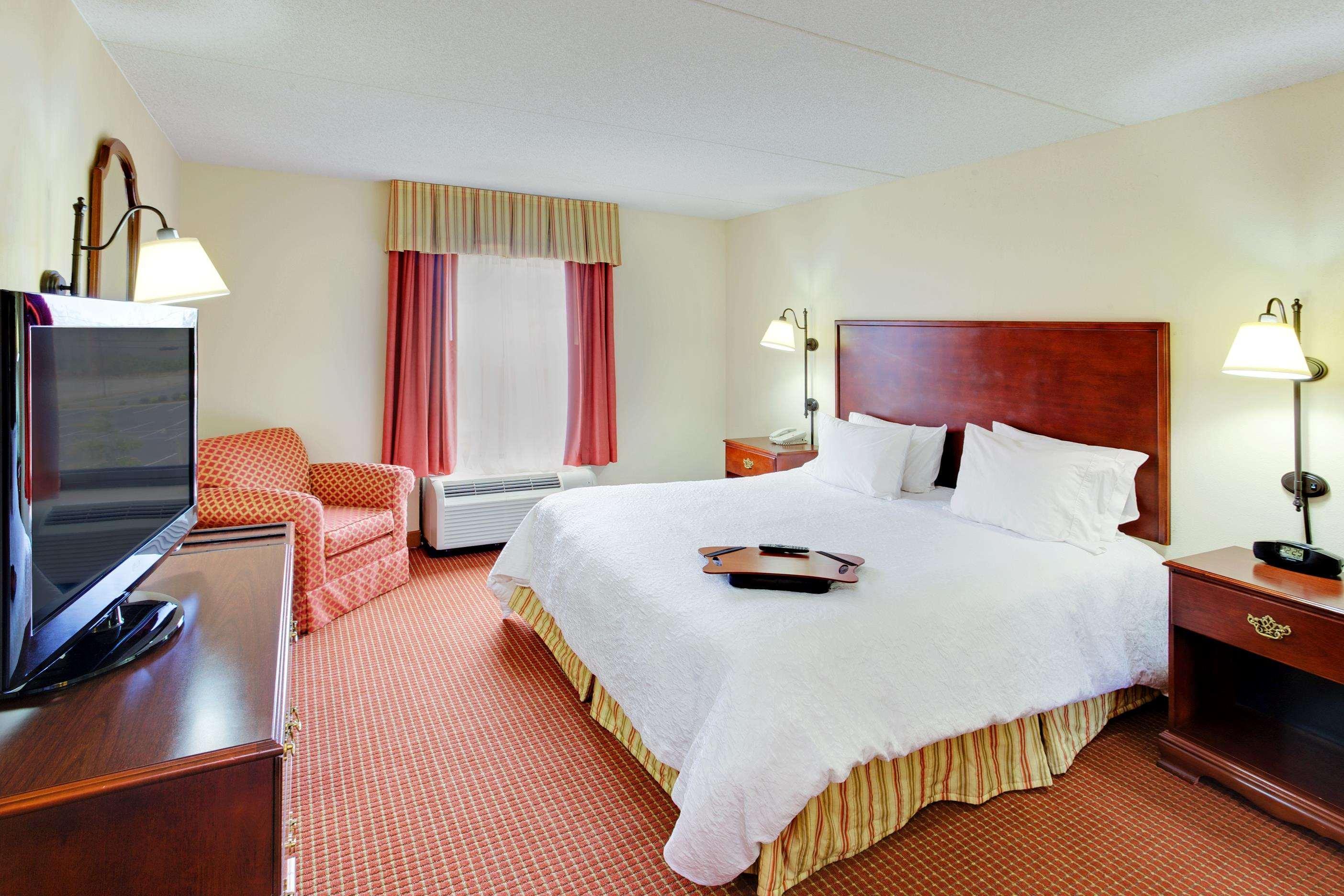 Hampton Inn Emporia Bagian luar foto